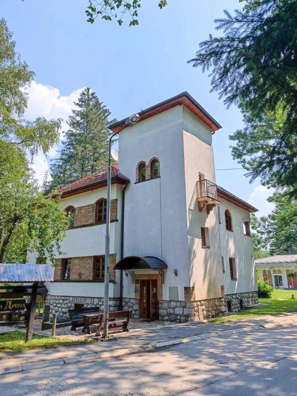 Garni Hotel Vila Drina Perucac Exterior foto