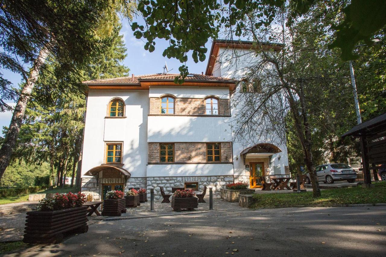 Garni Hotel Vila Drina Perucac Exterior foto